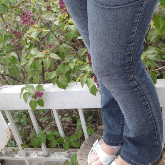 Ladies Denim Dynamite Low Rise Jeans - Picture 3 of 7